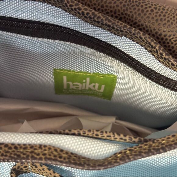 Stylish Green and Brown Women's Bag by haiku lots of storage good condition - Picture 8 of 8